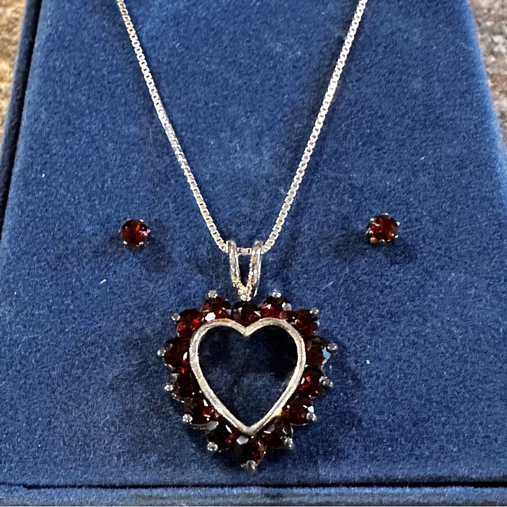 Heart shaped genuine Garnet necklace with matching Garnet pierced stud earrings